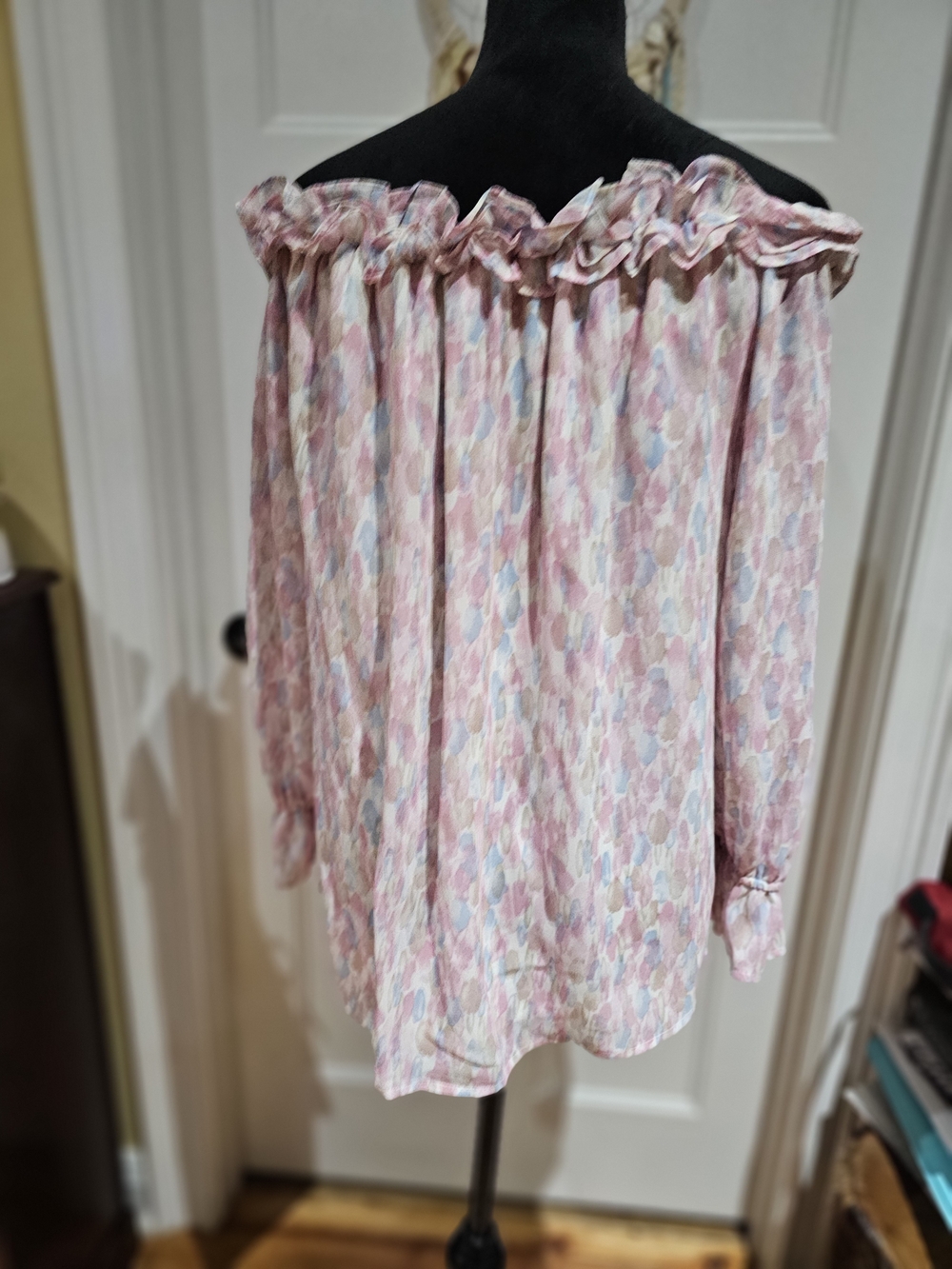 JODIFL Pink Multi-Color Ruffle-Neck Peasant Blouse - Picture 4 of 9